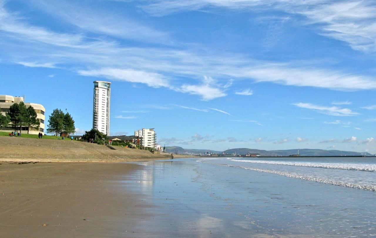 Stunning Ocean & City View Apt Swansea Extérieur photo